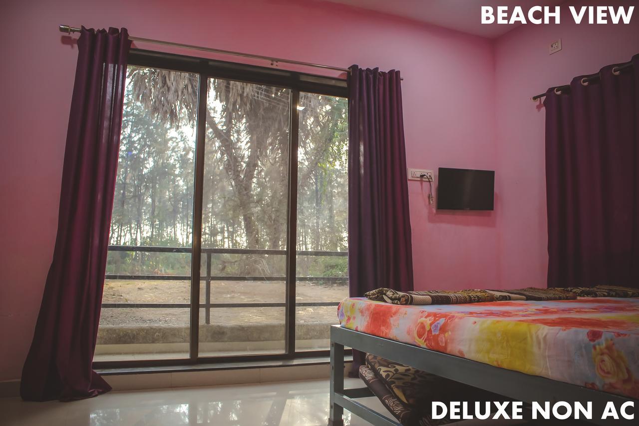 אליבג Mhatre Holiday Home מראה חיצוני תמונה